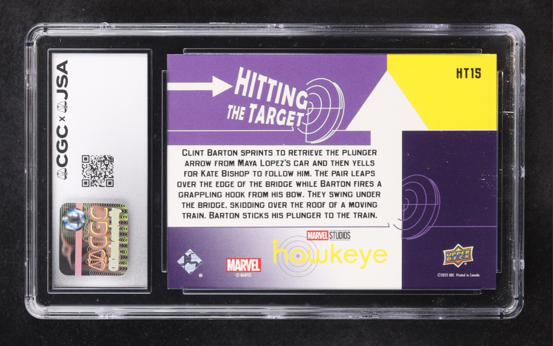 Jeremy Renner Signed Hawkeye 2023 Upper Deck Cover Me Hitting The Target #HT15 CGC 8.5