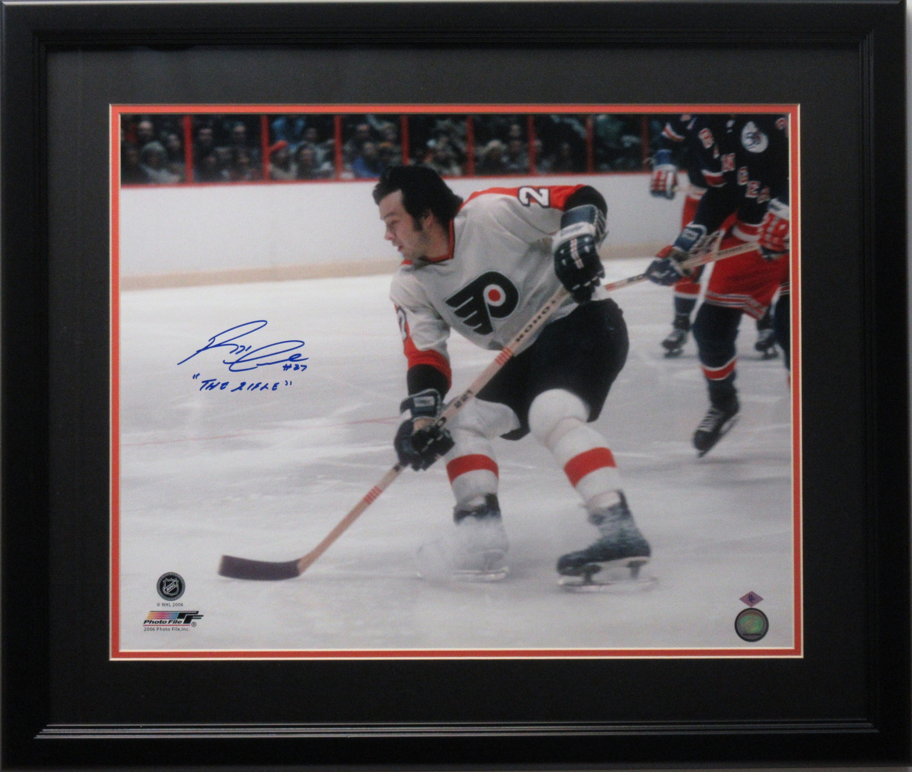 Bobby Clarke Philadelphia Flyers Autographed Signed Bloody Warrior 8x10  Photo