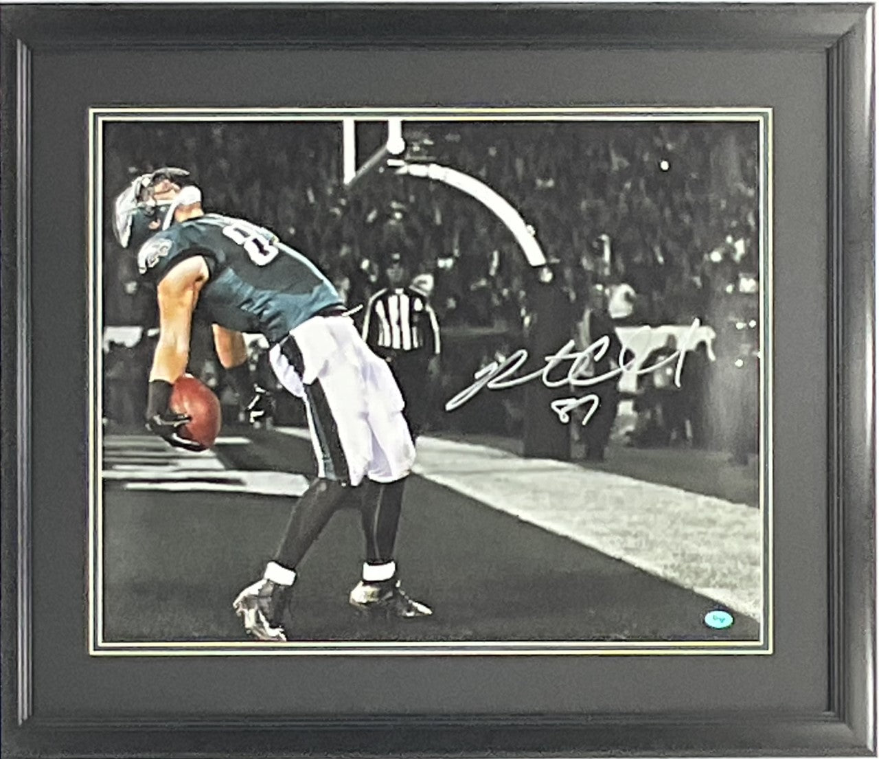 Brent Celek Philadelphia Eagles Autographed 16x20 Photo Framed