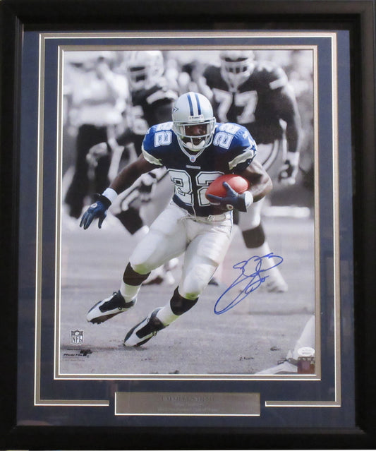 Emmitt Smith 16x20 Autographed Dallas Cowboys Photo Framed JSA