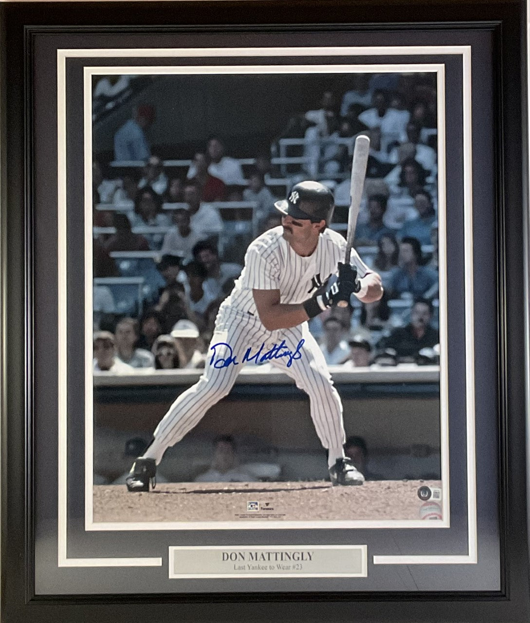 Don Mattingly New York Yankees Autographed 16x20 Photo Framed