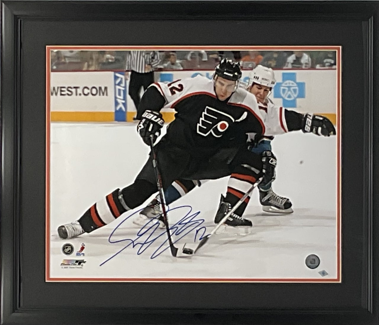 Simon Gagne Philadelphia Flyers Autographed 16x20 Photo Framed