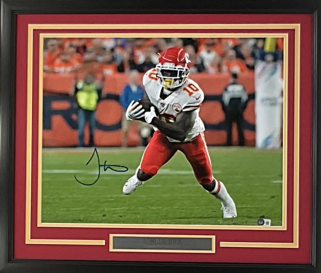 footballcollectible Tyreek Hill Autographed Kansas City Chiefs Jersey